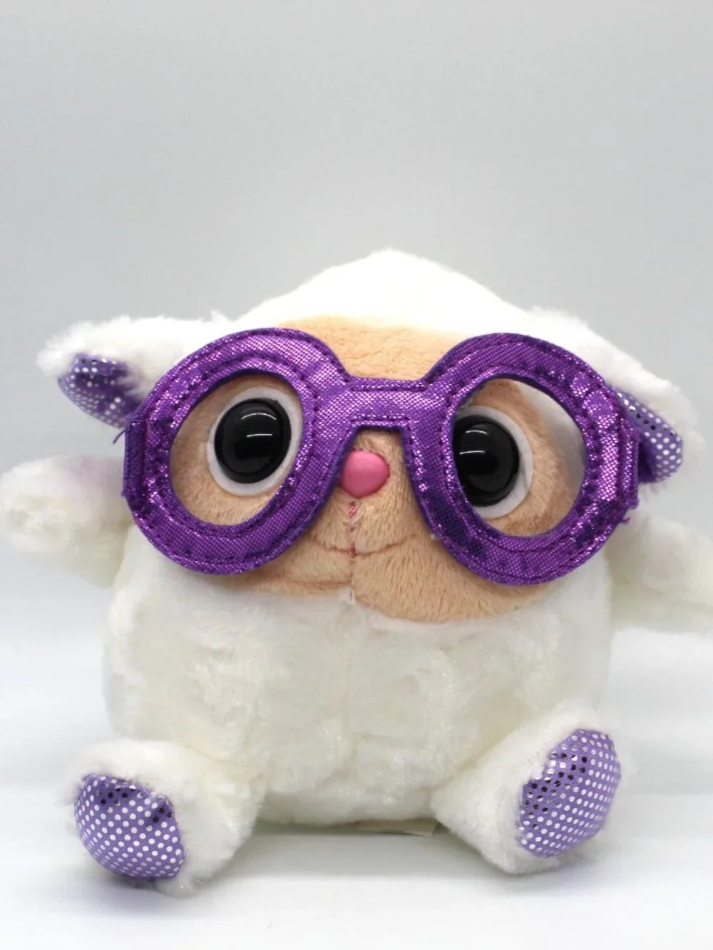 Aurora Plush Gumdrops eye’ m Sweet Lamb w/Purple Sparkly Glasses & Ears 5.5